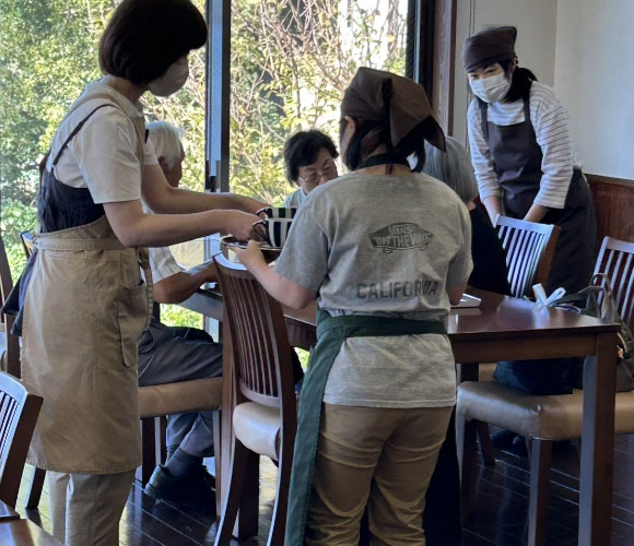 レストラン作業