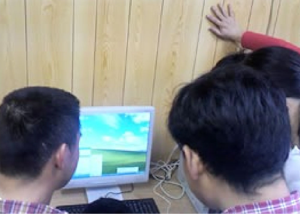 平成23年度 4月活動報告「新しいパソコンが登場!」